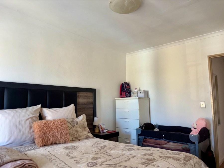 2 Bedroom Property for Sale in Fairview Golf Estate Western Cape